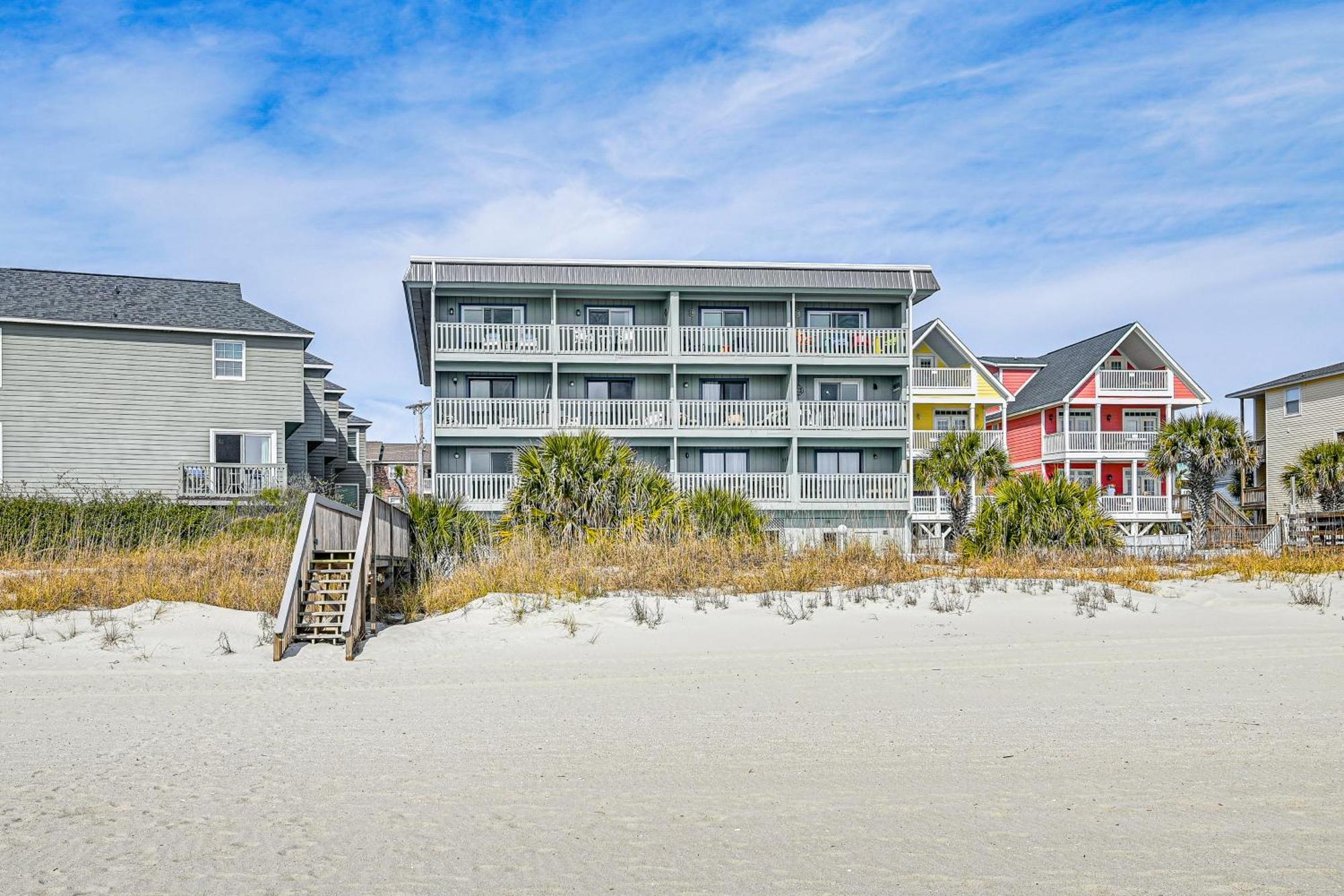 On-The-Beach Escape Oceanfront In Surfside! マートルビーチ エクステリア 写真